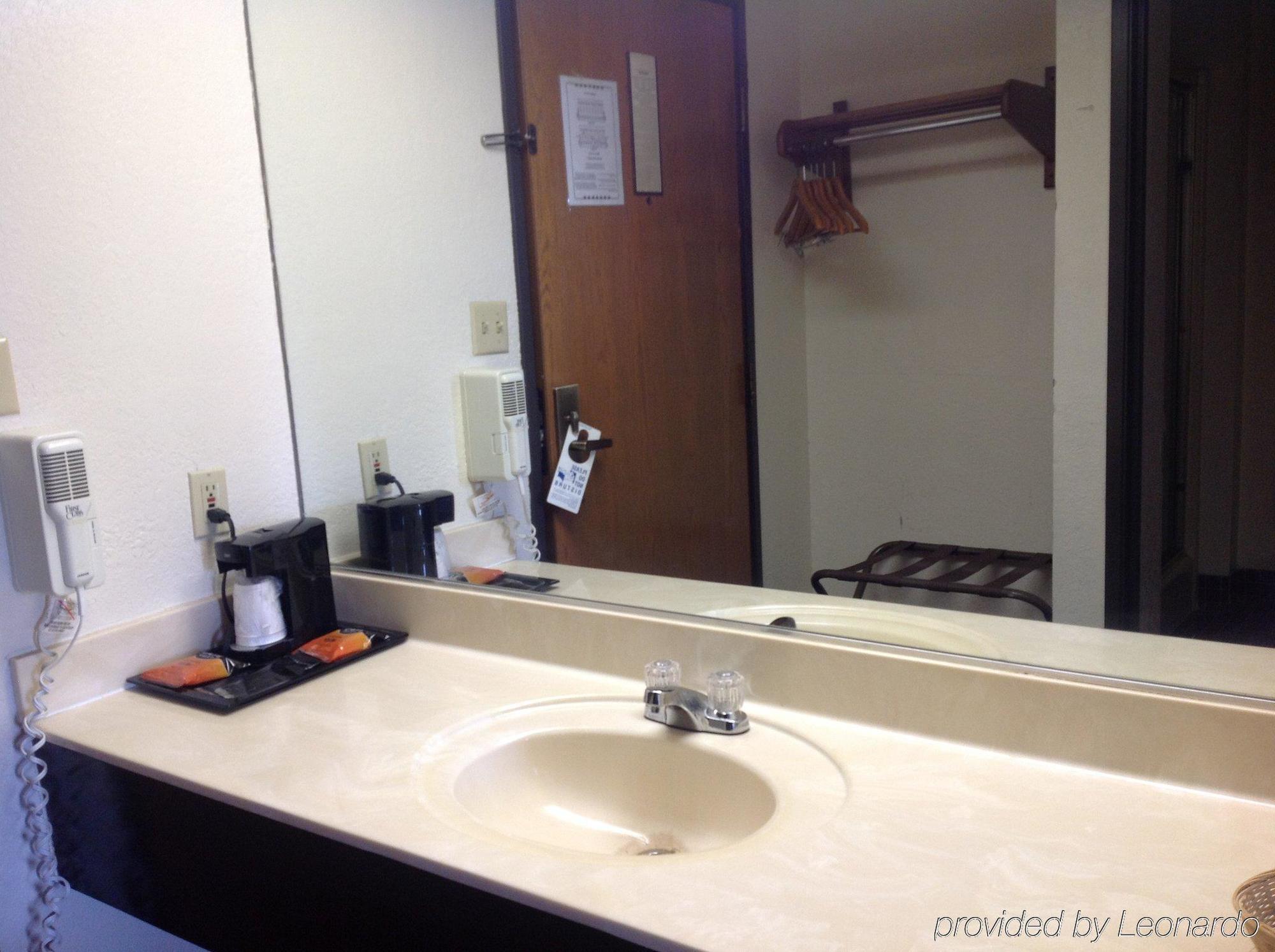 Travel Inn And Suites- Sikeston Miner I-55 Exit-67 Eksteriør bilde