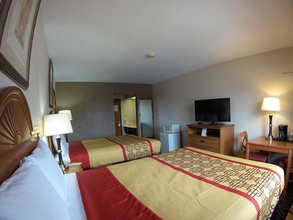 Travel Inn And Suites- Sikeston Miner I-55 Exit-67 Eksteriør bilde