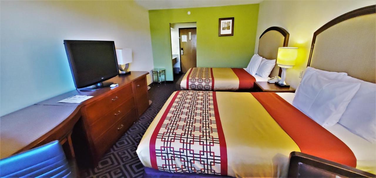 Travel Inn And Suites- Sikeston Miner I-55 Exit-67 Eksteriør bilde